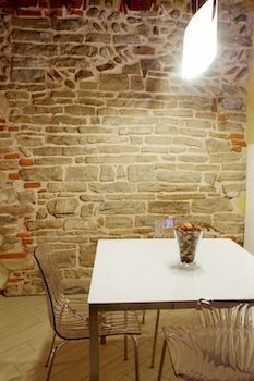 Sweet Apartment *
